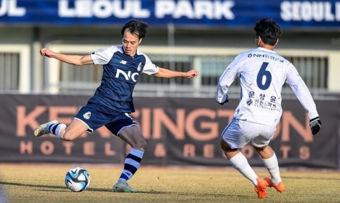 Văn Toàn kiến tạo, Seoul E-Land FC thắng đậm đội đầu bảng