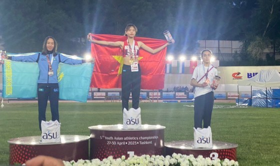VĐV Việt Nam giành HCV châu Á ngay trước SEA Games 32