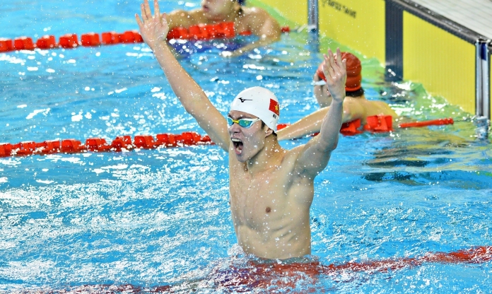 Việt Nam giành HCV bơi lội đầu tiên tại SEA Games 32