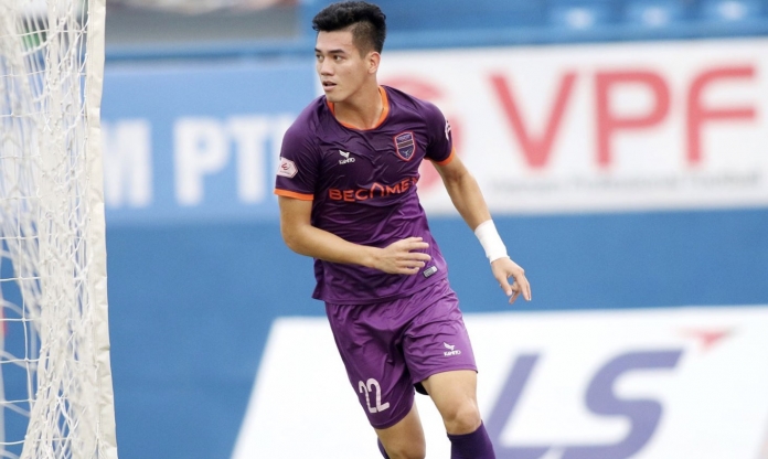 Sao U22 Việt Nam ghi bàn, Hà Nội FC thoát thua ngày Tiến Linh 'khai nòng'