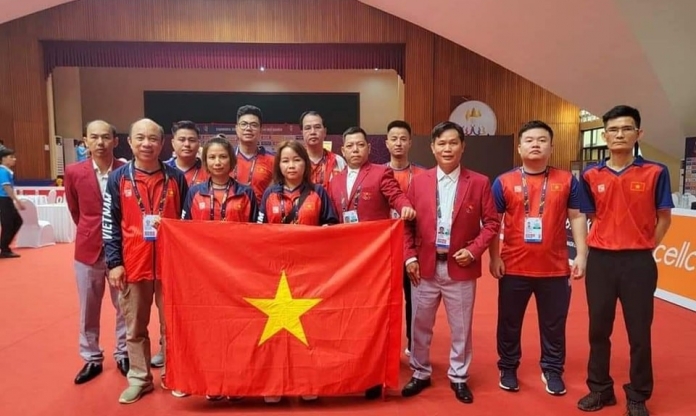 Gạch tên toàn bộ BHL một đội tuyển Việt Nam sau SEA Games 32