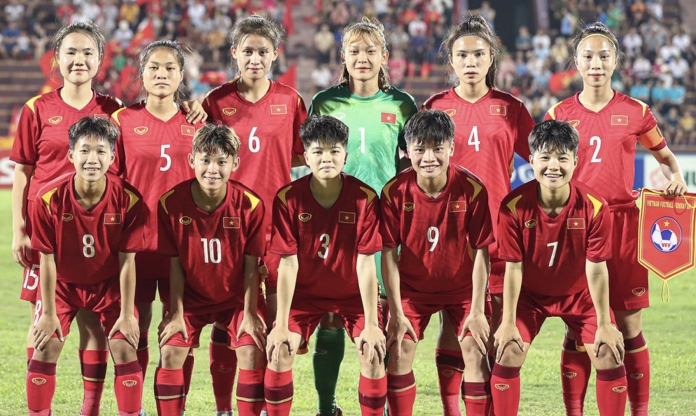 Việt Nam cùng bảng Malaysia tại giải AFF