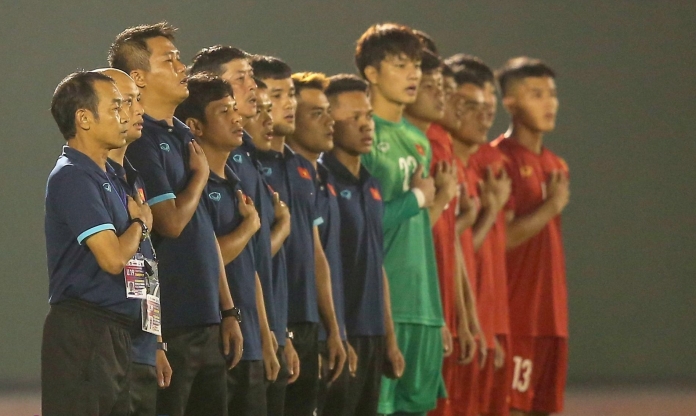 Cựu HLV U23 Việt Nam nhận tin dữ