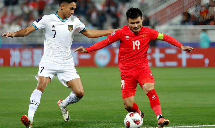 Trực tiếp Việt Nam vs Indonesia: HLV Troussier ra quyết định về Quang Hải