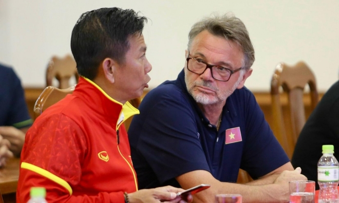 Tân HLV U23 Việt Nam thừa nhận giống HLV Troussier