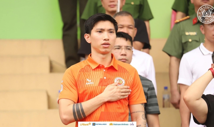 Đoàn Văn Hậu không sinh hoạt cùng CAHN