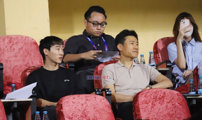 Trợ lý người Việt đầu tiên của HLV Kim Sang Sik làm nhiệm vụ
