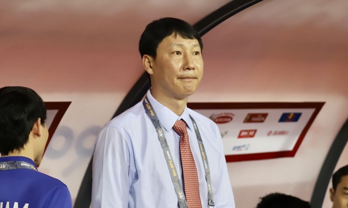 HLV Kim Sang Sik nhận tin dữ ở ĐT Việt Nam