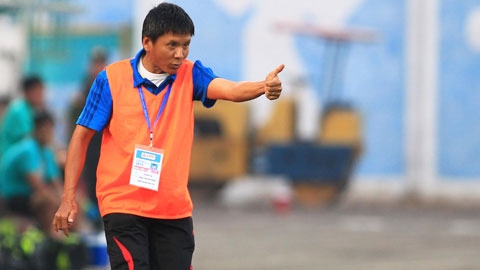 Trọng tài V-League 2023 bất ngờ được khen sau đợt ‘dậy sóng’
