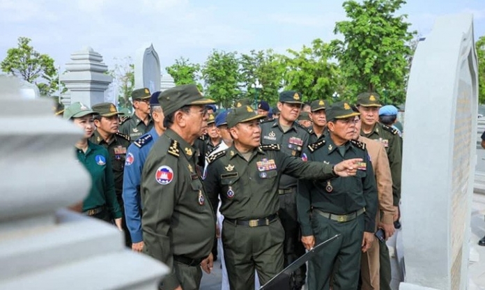 Campuchia khắc tên VĐV dự SEA Games lên đài tưởng niệm