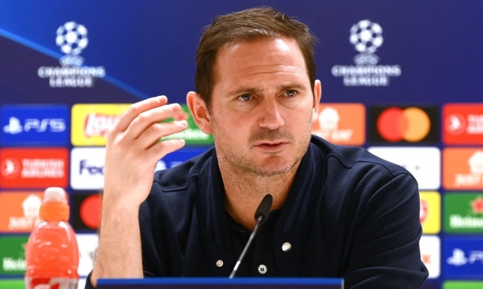 HLV Lampard 'mỉa mai' MU và Arsenal để bao biện cho thất bại của Chelsea
