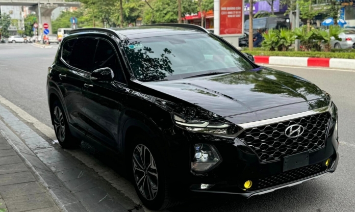 Bất ngờ giá chào bán của Hyundai Santa Fe 2020 sau 4 năm lăn bánh tại Việt Nam