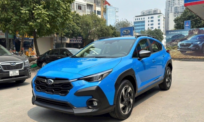 Subaru Crosstrek giảm giá sâu nhất từ trước đến nay, nhưng giá vẫn tiệm cận Santa Fe 'đập hộp'