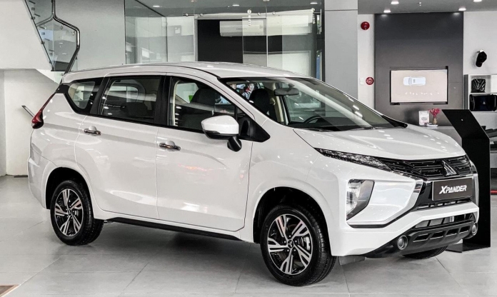 Xe MPV 7 chỗ đua giảm giá dịp cuối năm, người tiêu dùng hưởng lợi lớn