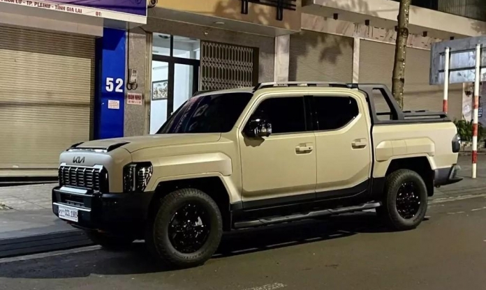 Bắt gặp Kia Tasman 2025 lăn bánh trên đường phố Việt: Biển số Campuchia, là bản X-Pro chuyên off-road