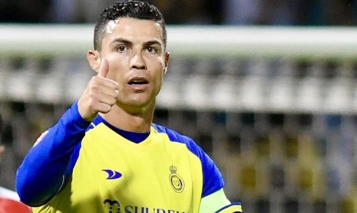 Khiến HLV mất việc, Ronaldo sẽ tái hợp người thầy đáng kính tại Al Nassr?