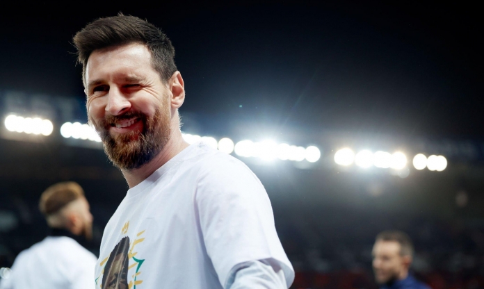 Khoảnh khắc vui vẻ hiếm hoi của Messi trong những ngày cuối ở PSG