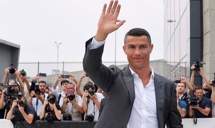 Rời Al Nassr không về châu Âu, Ronaldo gây sốt ở quốc gia châu Á