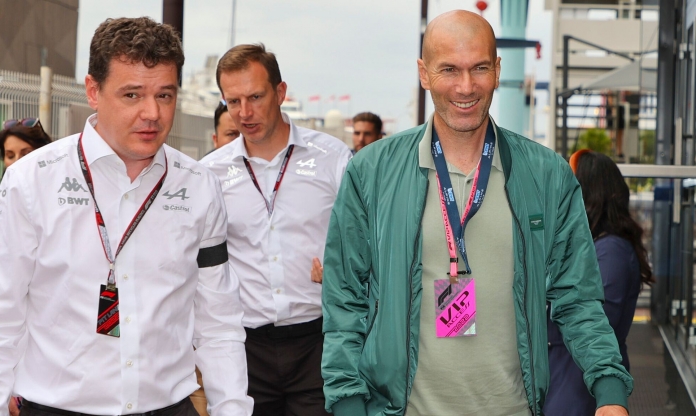 Cự tuyệt PSG, HLV Zidane có bến đỗ là 'gã khổng lồ thức giấc'