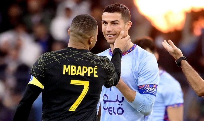 Lý do PSG từ chối MU, thà chọn 'giao lưu' với CLB của Ronaldo