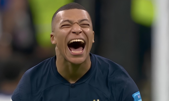 Chờ sang Real Madrid, Mbappe có hành động khiến PSG tức điên