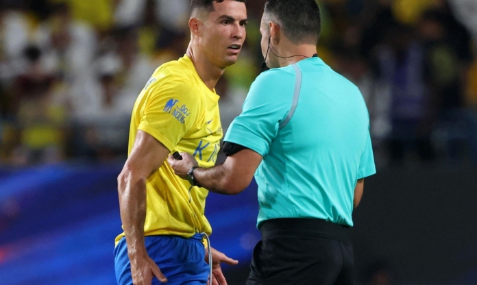 Chủ tịch xác nhận, Al Nassr gặp mối nguy lớn liên quan tới Ronaldo