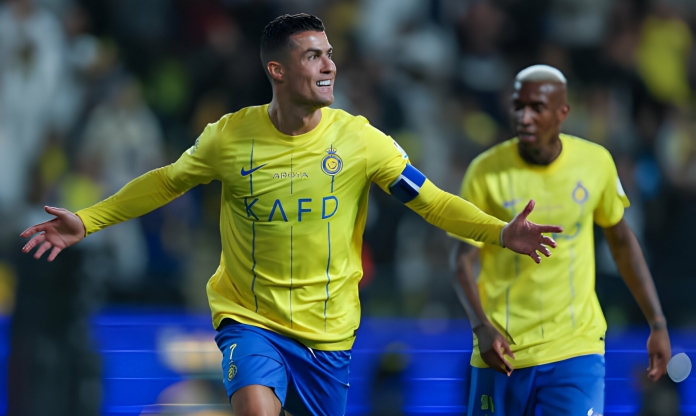 Ronaldo tỏa sáng rực rỡ trong ngày Al Nassr tái xuất Saudi Pro League