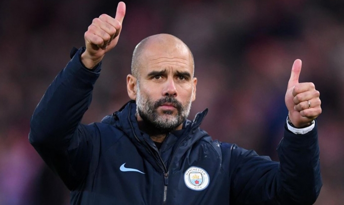 Pep Guardiola gọi tên tiền vệ xuất sắc nhất hành tinh