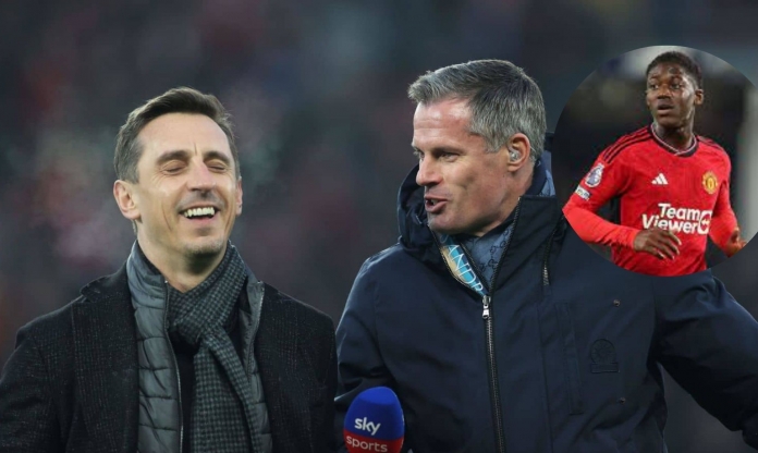 Gary Neville khiến Jamie Carragher xấu hổ vì Mainoo