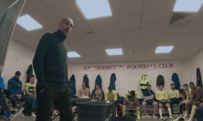 Netflix tiết lộ màn 'sấy tóc' các cầu thủ của Pep Guardiola