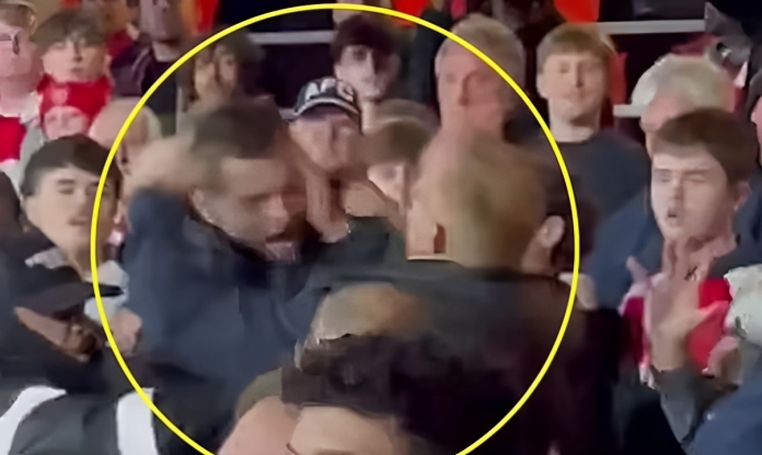 CĐV Bayern nhận cái kết đắng khi lẻn vào sân Emirates