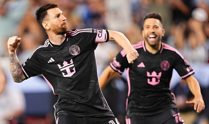 Lionel Messi 'vẽ' siêu phẩm xé lưới Sporting KC