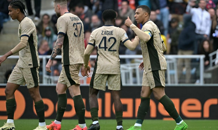 Mbappe rực sáng, PSG đếm ngược ngày lên ngôi Ligue 1