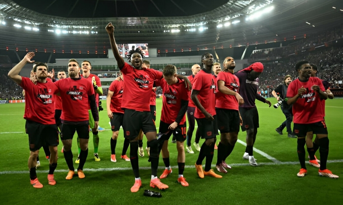 NHM phát cuồng với chiến tích vĩ đại của Leverkusen