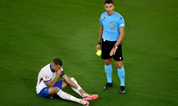 Mắc sai lầm, tổ trọng tài Tây Ban Nha nhận 'trái đắng' tại Euro 2024