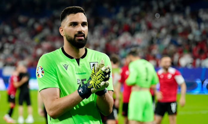 Thi đấu xuất sắc, thủ thành Georgia 'đổi đời' ngay tại Euro 2024