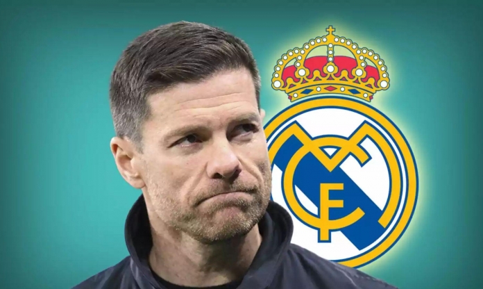Real chiêu mộ Xabi Alonso theo cách khó tin
