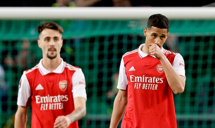 Huyền thoại MU chỉ ra 'điểm yếu' của Arsenal trong cuộc đua vô địch Ngoại hạng Anh