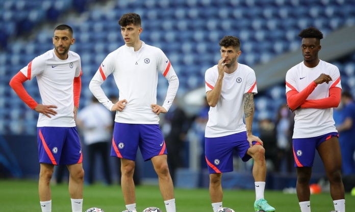 PSG và ông lớn Ngoại hạng Anh cạnh tranh hàng thải của Chelsea