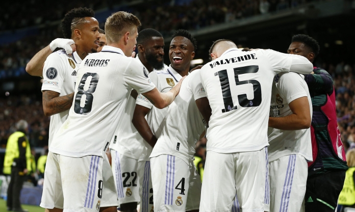 Real Madrid hạ Chelsea, 'ông hoàng giải nghệ' úp mở về tương lai