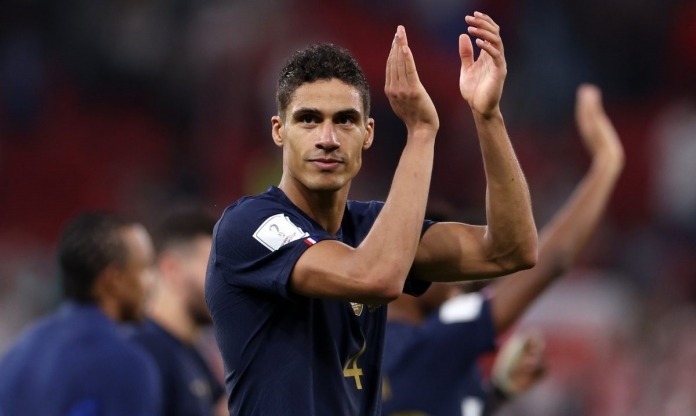 MU tìm người đá cặp với Lisandro Martinez, đàn em Varane hoàn toàn phù hợp