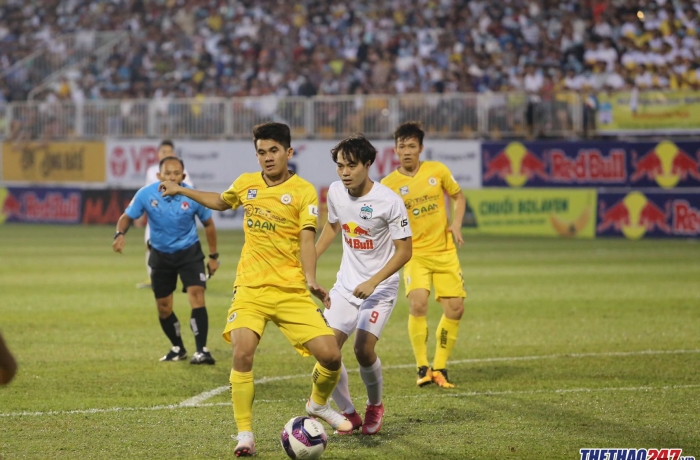 Chủ tịch VPF ấn định 'số phận' của V-League 2021