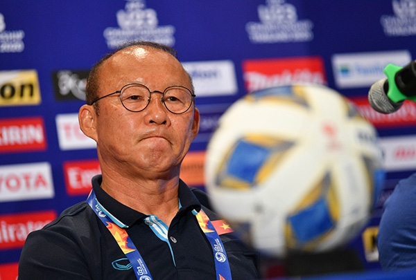 HLV Park Hang Seo: 'Trách nhiệm lớn nhất của thất bại thuộc về tôi'