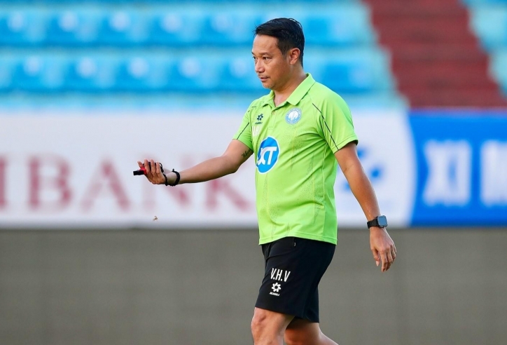 HLV Nam Định: 'Chúng tôi sẽ gặp nhiều khó khăn để bảo vệ ngôi vương'
