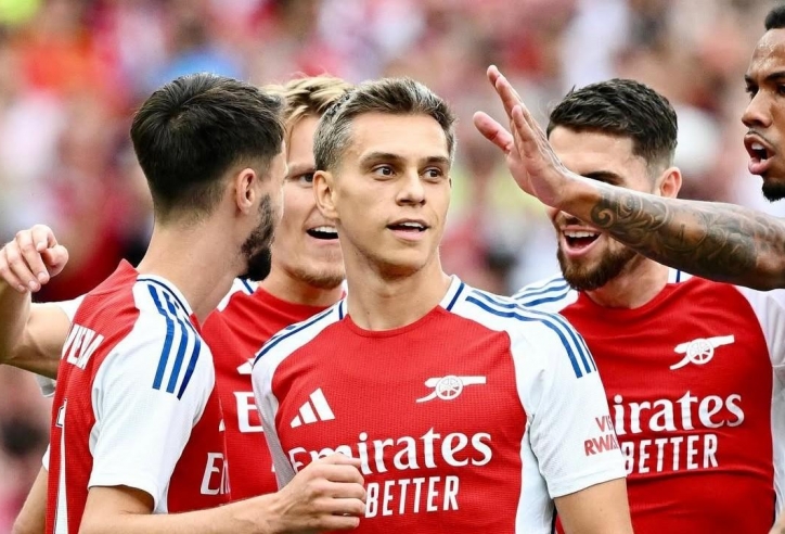Thi đấu thất vọng, ngôi sao Arsenal bị CĐV yêu cầu bán ngay lập tức