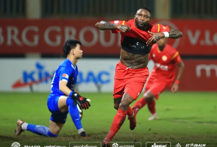 Sao nhập tịch tỏa sáng, PVF CAND thoát hiểm ngoạn mục