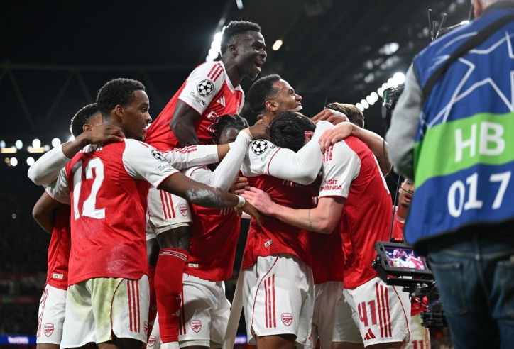 Lại xuất hiện thêm 1 'thần đồng' nữa tại Arsenal