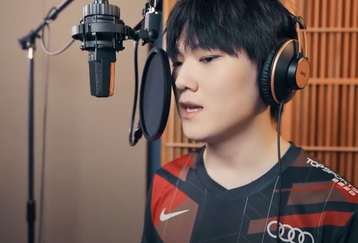 Các tuyển thủ LPL phô diễn giọng hát 'Chaien' khi thu âm bài hát chủ đề