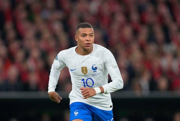 PSG đã tìm ra người trị được Mbappe