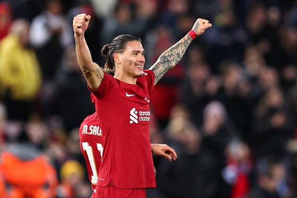 'Vua Ai Cập' lên tiếng, Liverpool trả nợ thành công